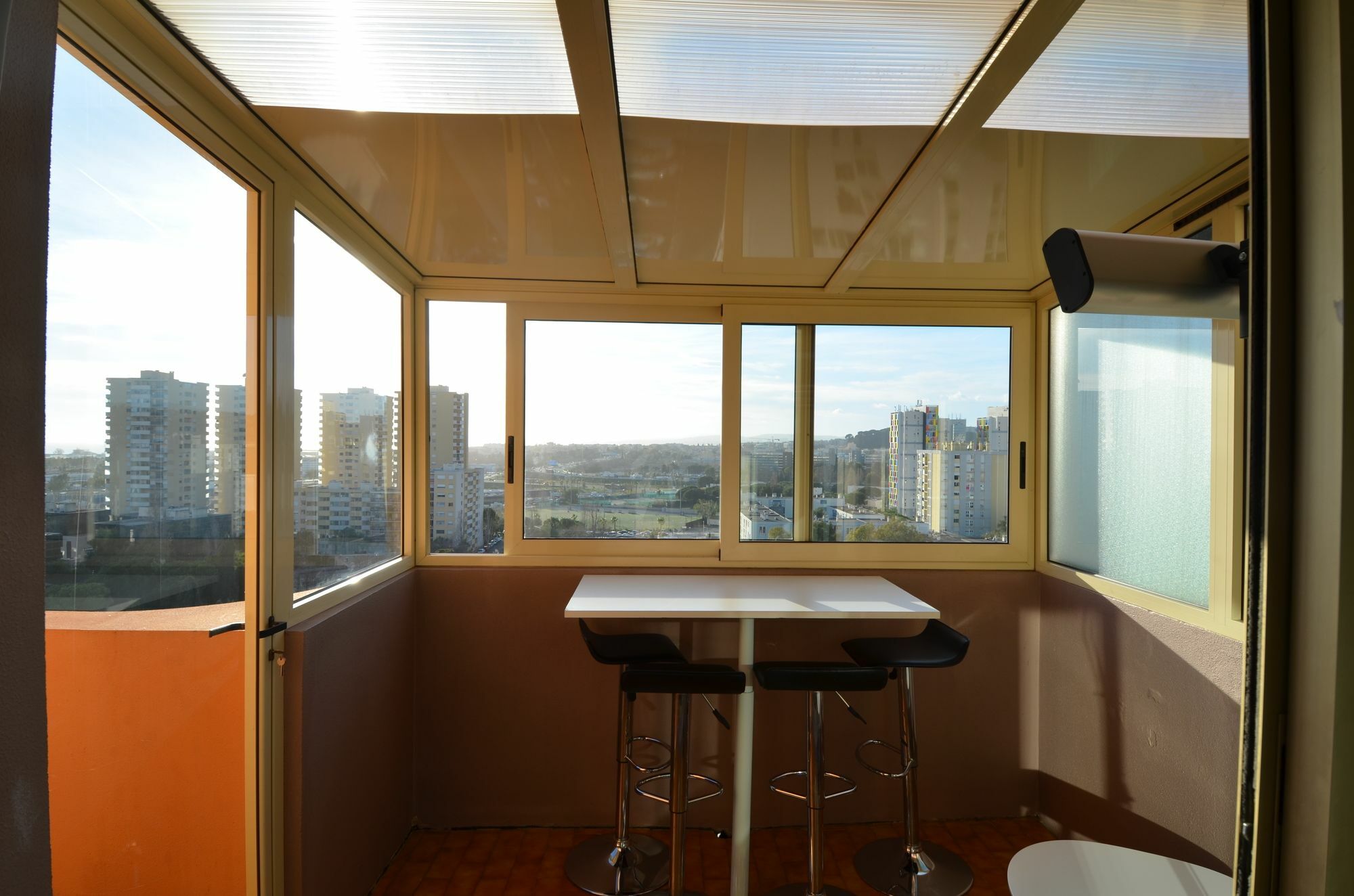 Appartement Rooftop 8 Personnes Grande Terrasse Avec Parking Quartier Aeroport Nice Dış mekan fotoğraf