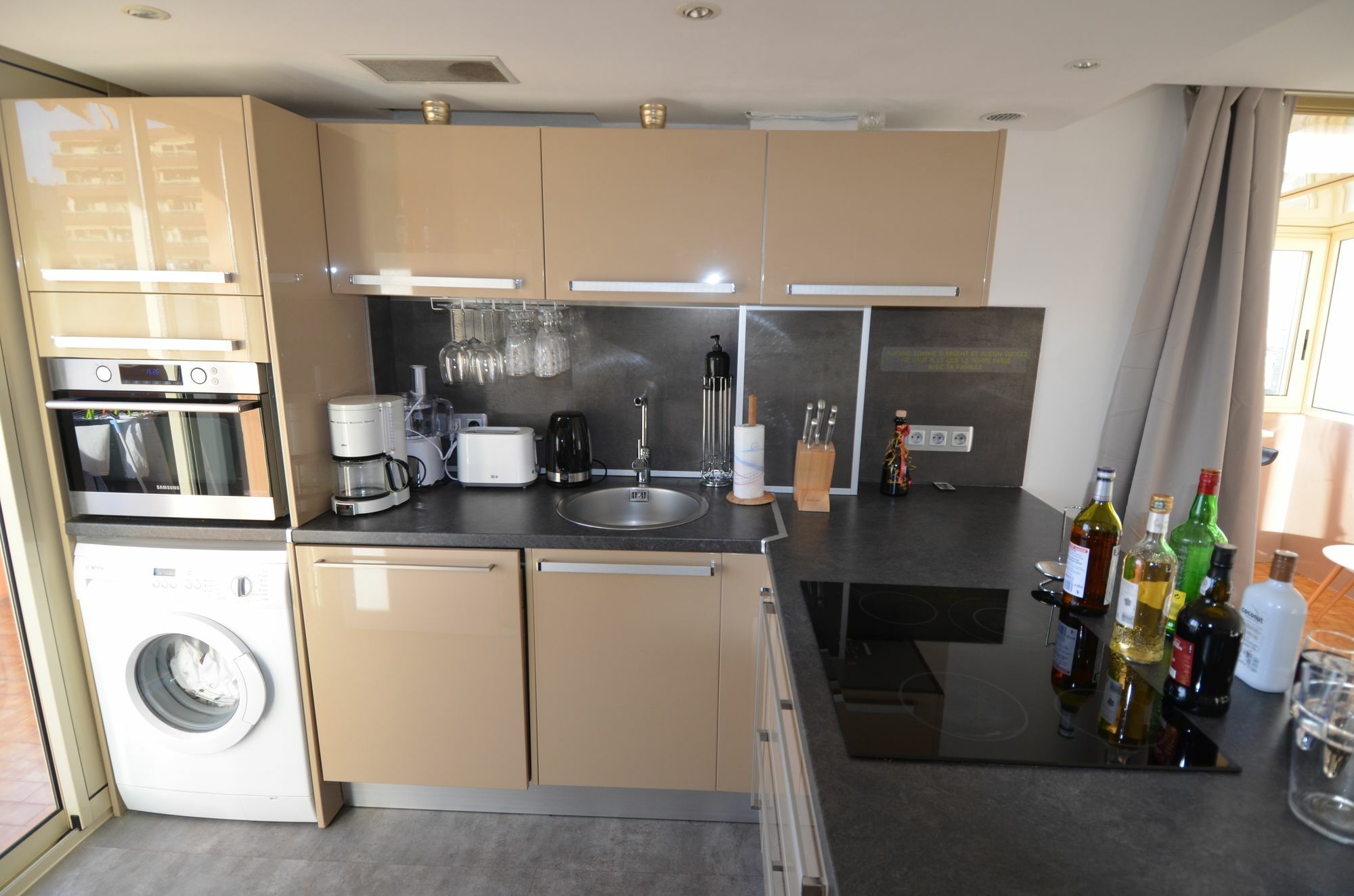Appartement Rooftop 8 Personnes Grande Terrasse Avec Parking Quartier Aeroport Nice Dış mekan fotoğraf